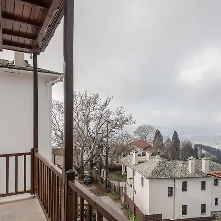 Lighthouse Apartment Portariá